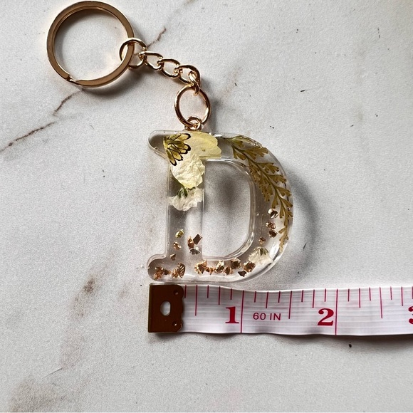 Handmade Initial Keychain | Letter D - Picture 4 of 4